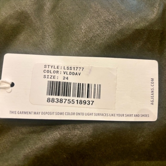 AG Farrah Skinny Ankle length pants in shady moss leather coated NWT! Size 24. - Picture 2 of 3